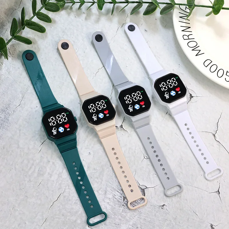 Kids Watches LED Digital Kids  - Smartwatch Watches For Kid Boy With Alarm 评论和价格