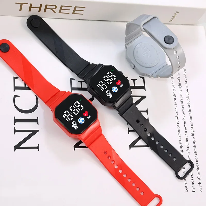 Kids Watches LED Digital Kids  - Smartwatch Watches For Kid Boy With Alarm 评论和价格