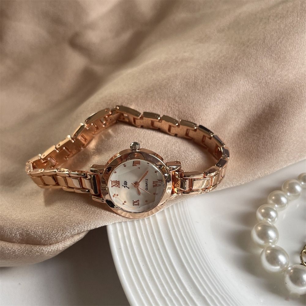 Classic Exquisite Golden Wrist - Smartwatch Vintage Watches For Women 评论和价格